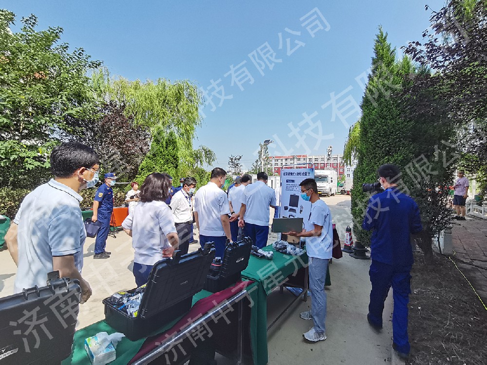 消防大隊培訓(xùn)-便攜式X光機